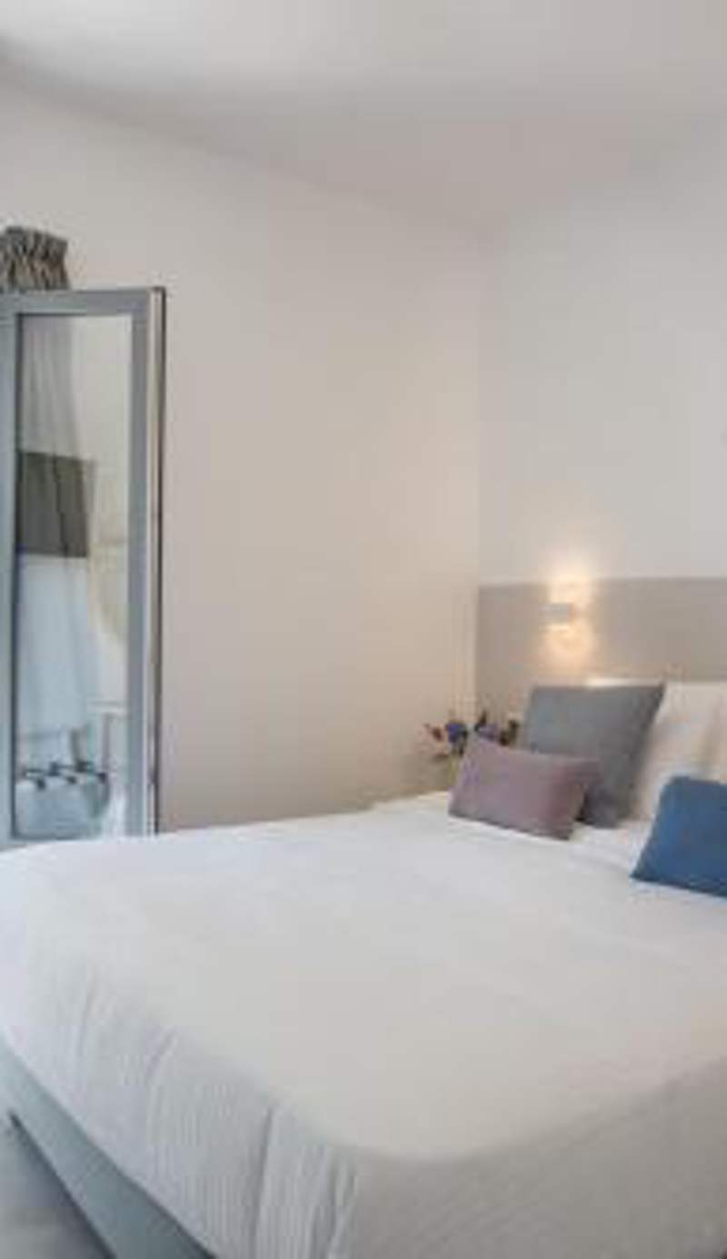 Nautilus Apartments-Suites