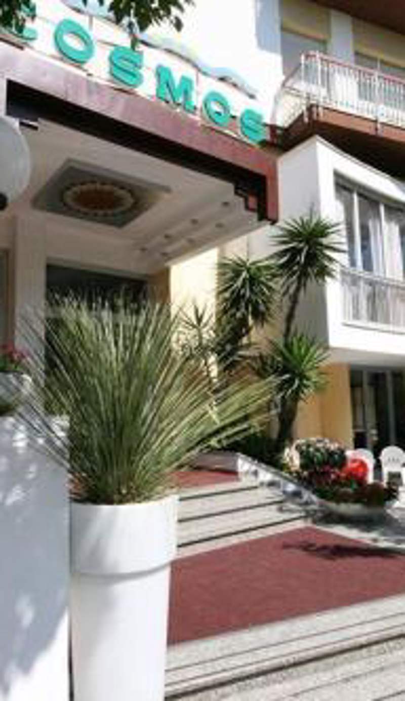 Hotel Cosmos