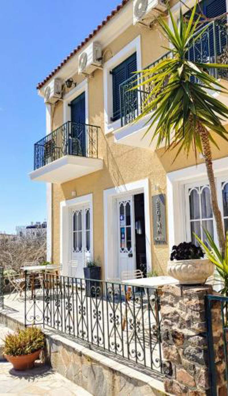 Hotel Aegina