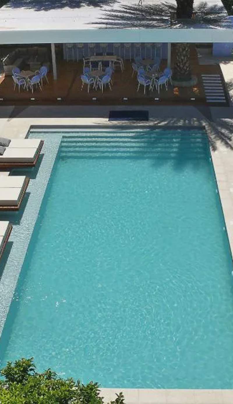 Danae Hotel