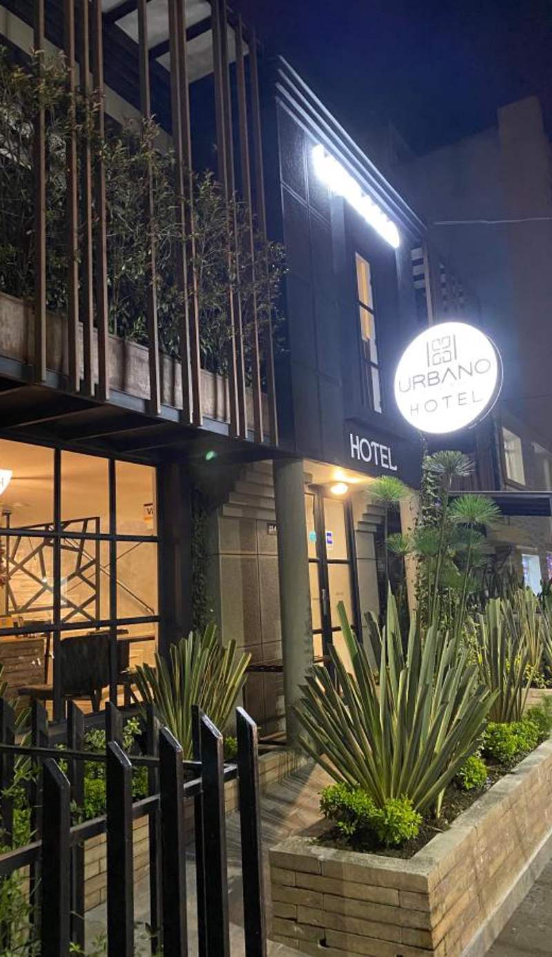 Urbano Luxury Hotel