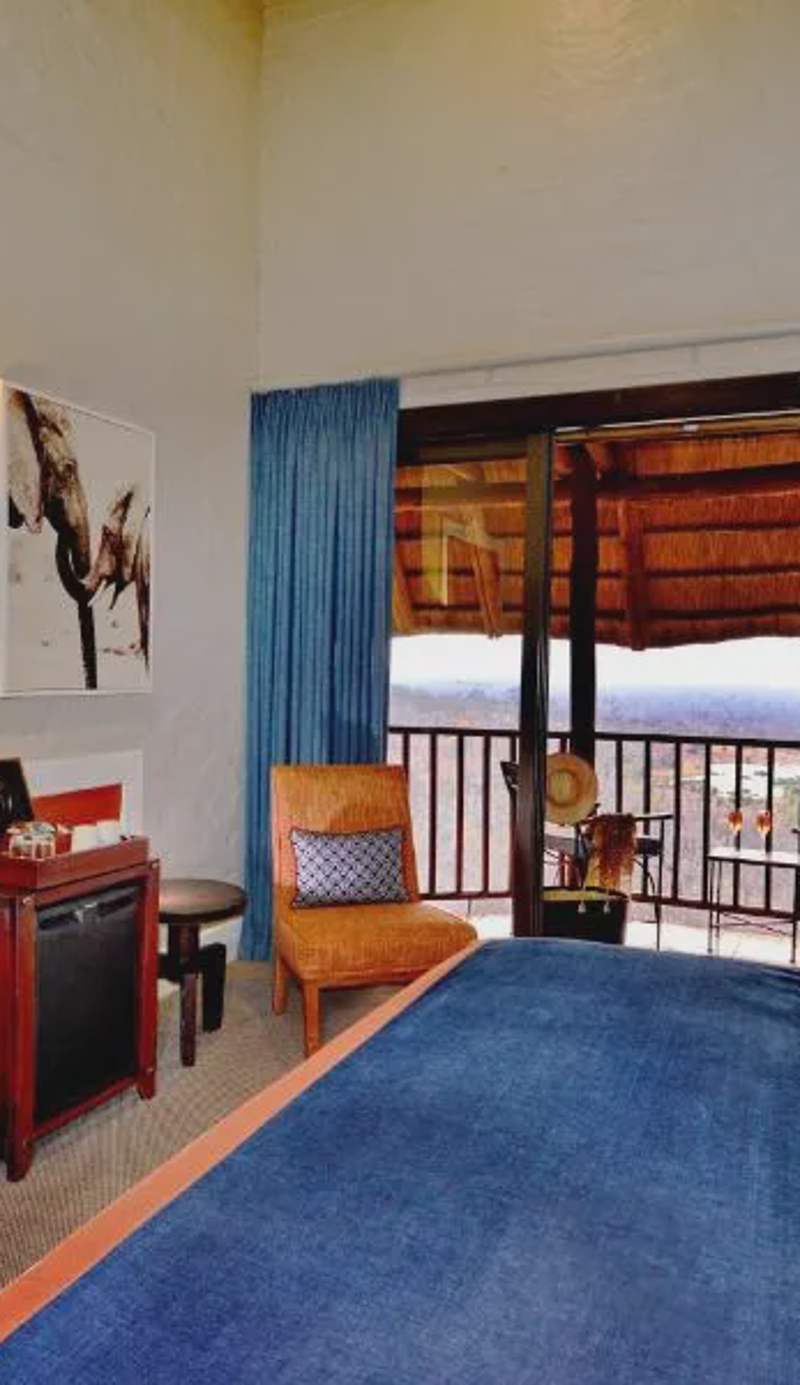 Victoria Falls Safari Lodge