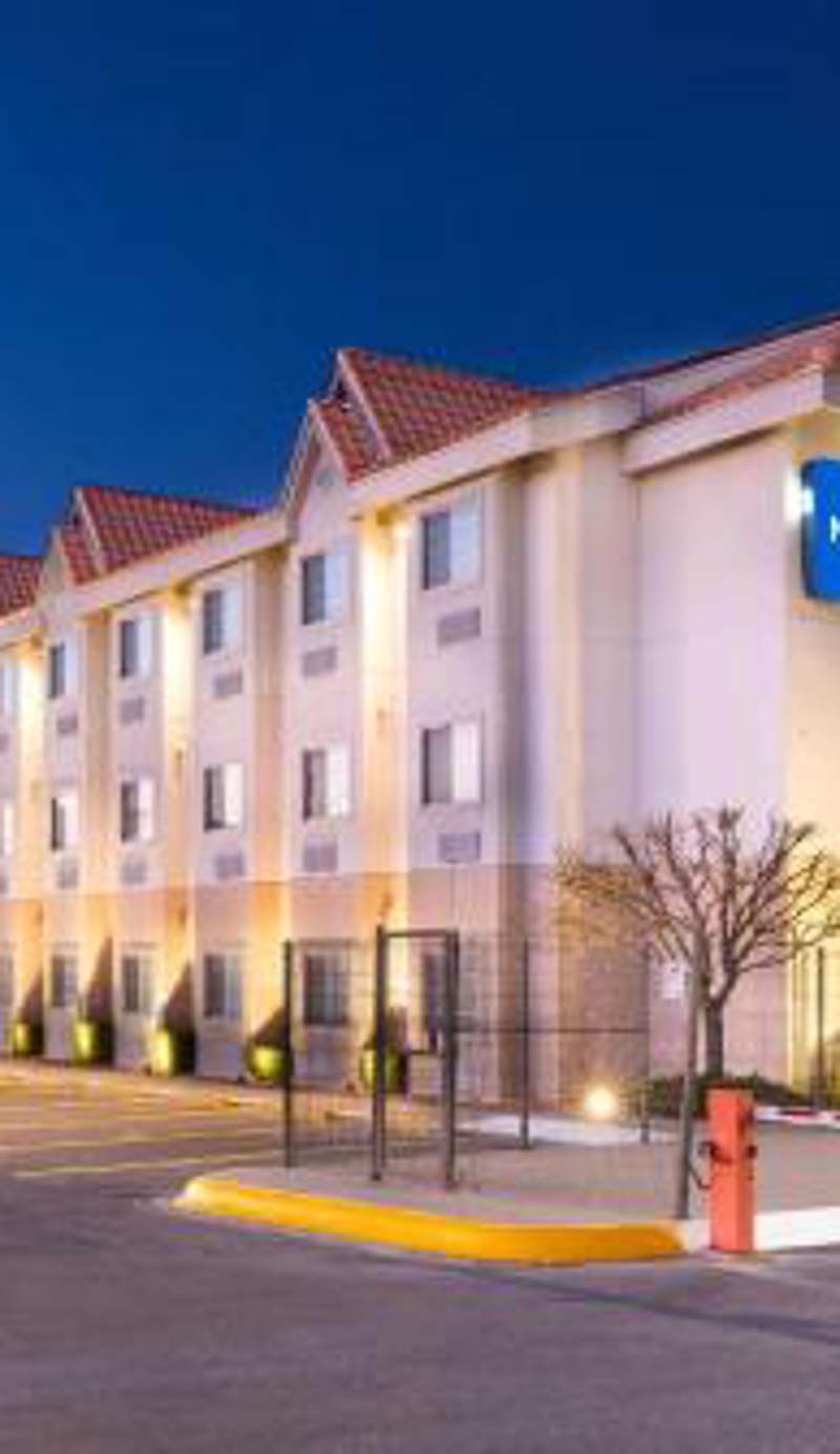 Microtel Inn & Suites by Wyndham Chihuahua