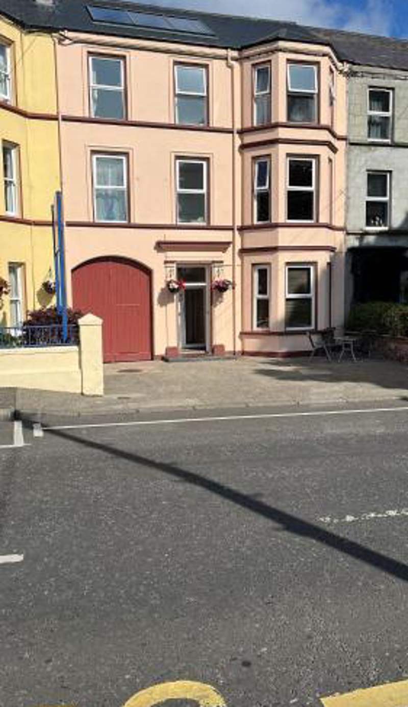 An Caislean Corratavey Guest House