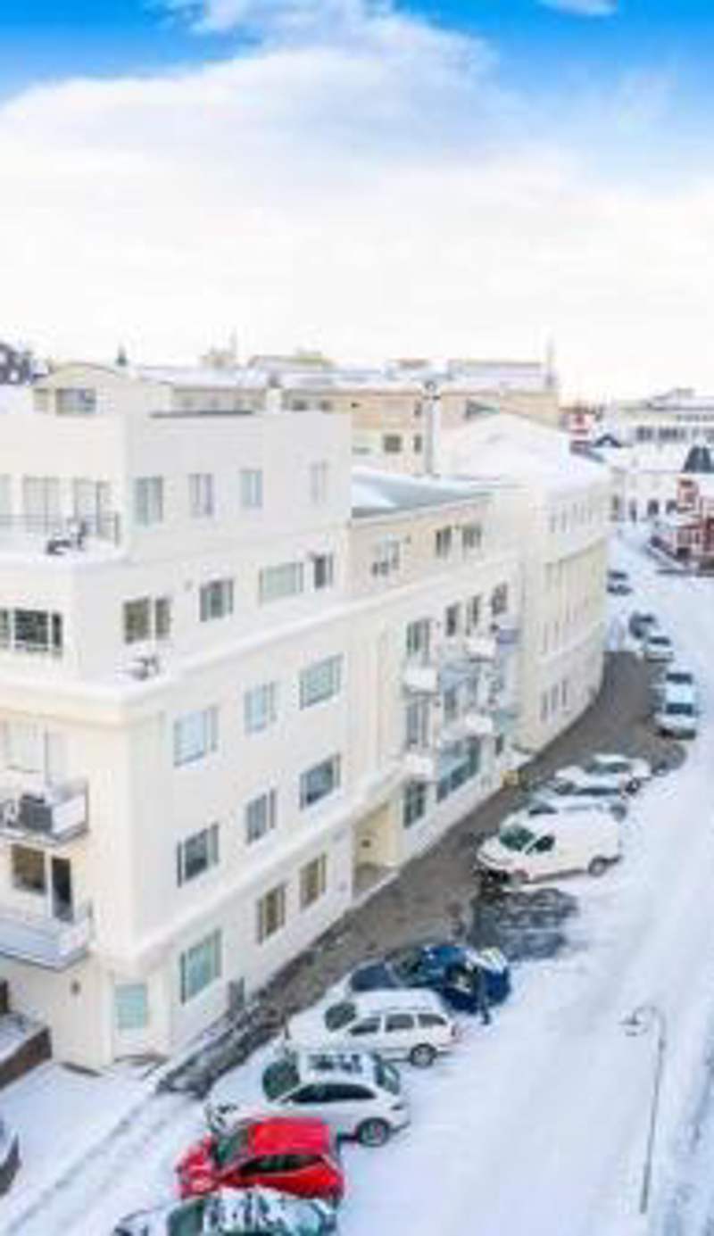 LL Properties - The Downtown Nest