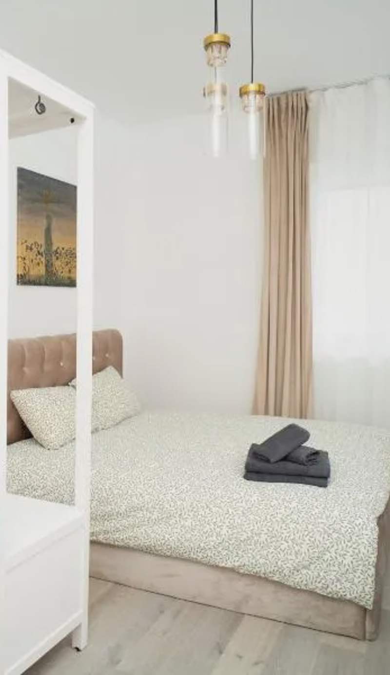 Central Station Apartment No6