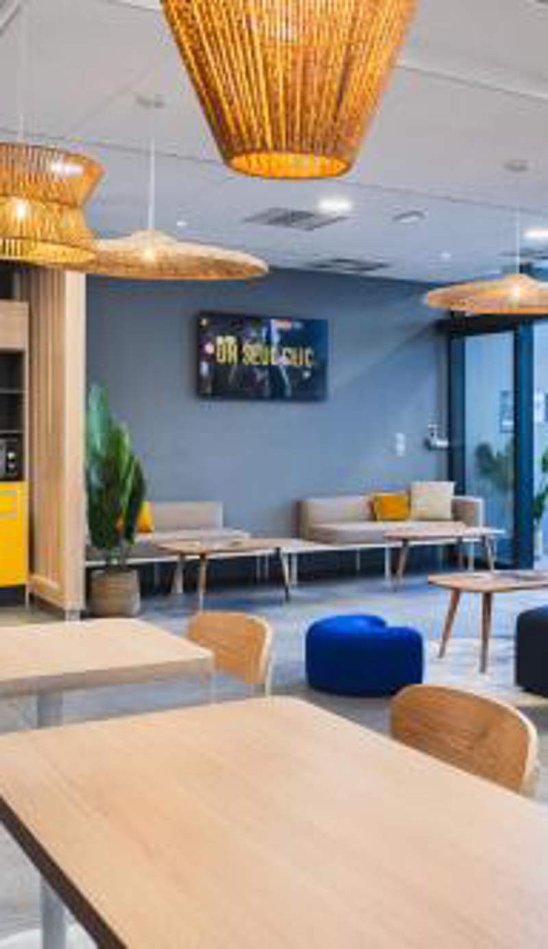 Kyriad ECO - Clermont Ferrand Estaing