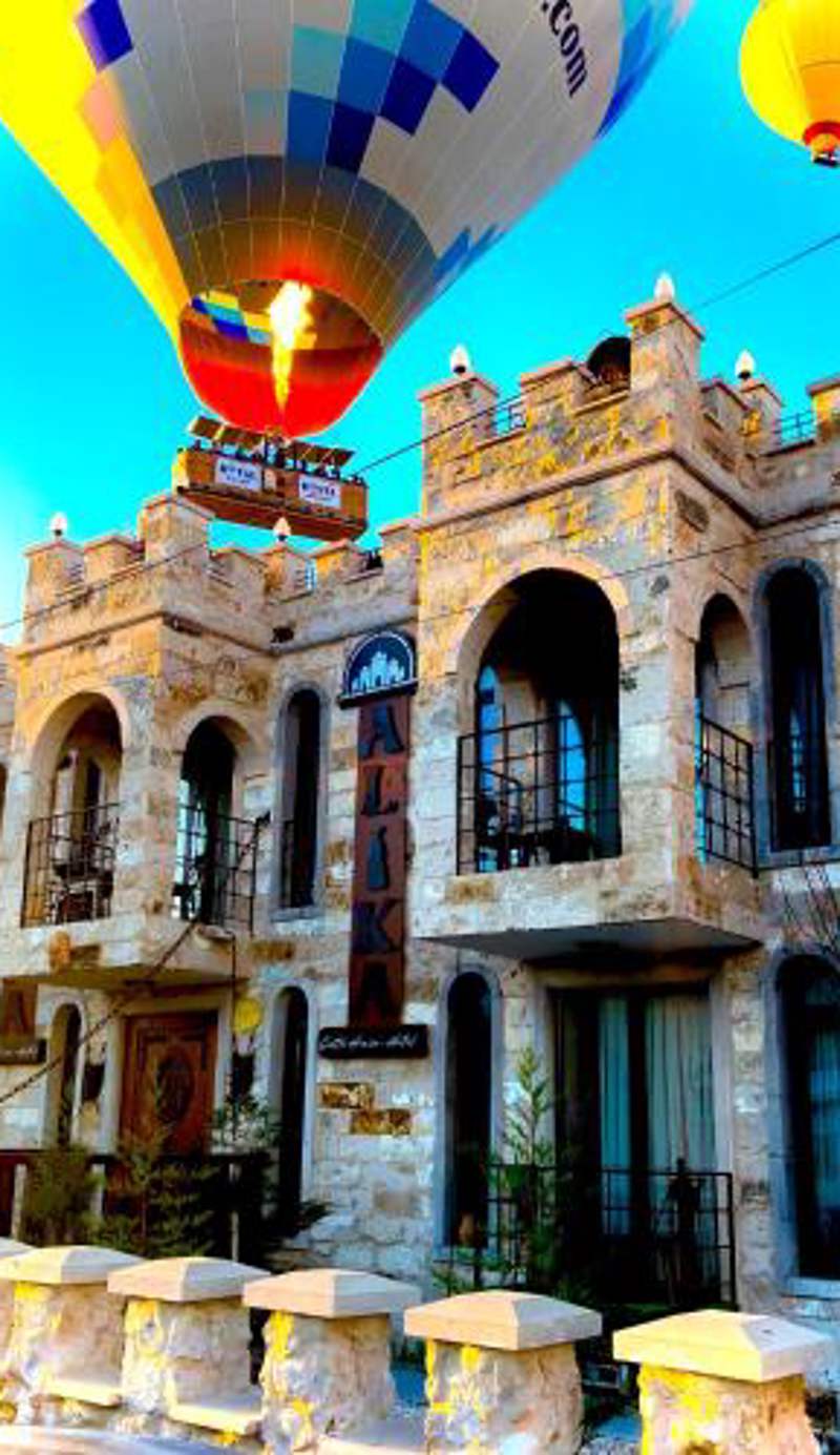 Alika Castle House