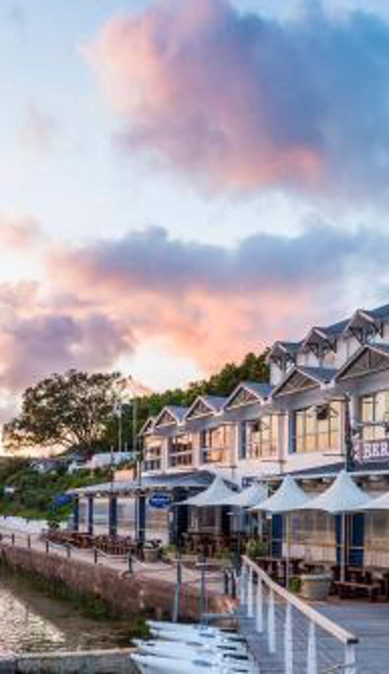 Simon's Town Quayside Hotel