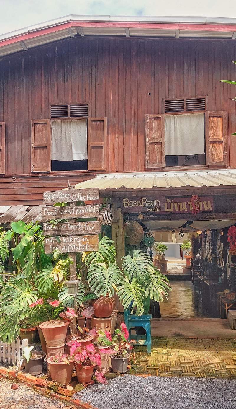 Baan Baan Hostel
