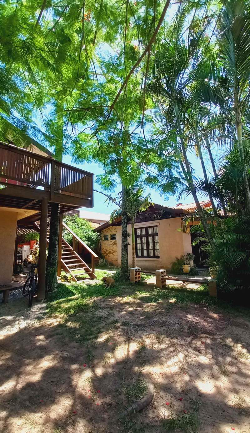 Floripa Beach House Hostel