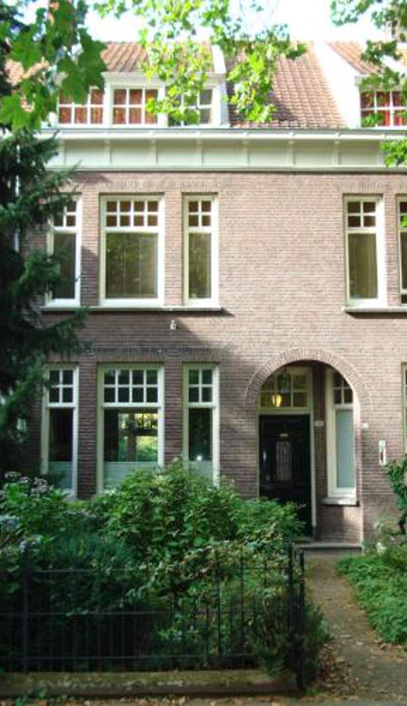 Boutiquehotel Sycamore - Protected City View - 950m from Central Station