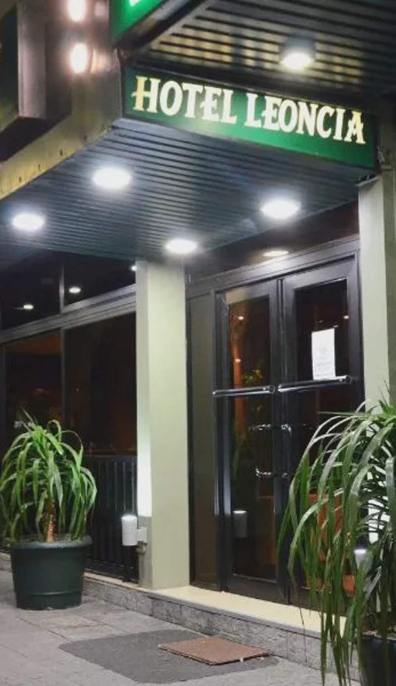 Hotel Leoncia
