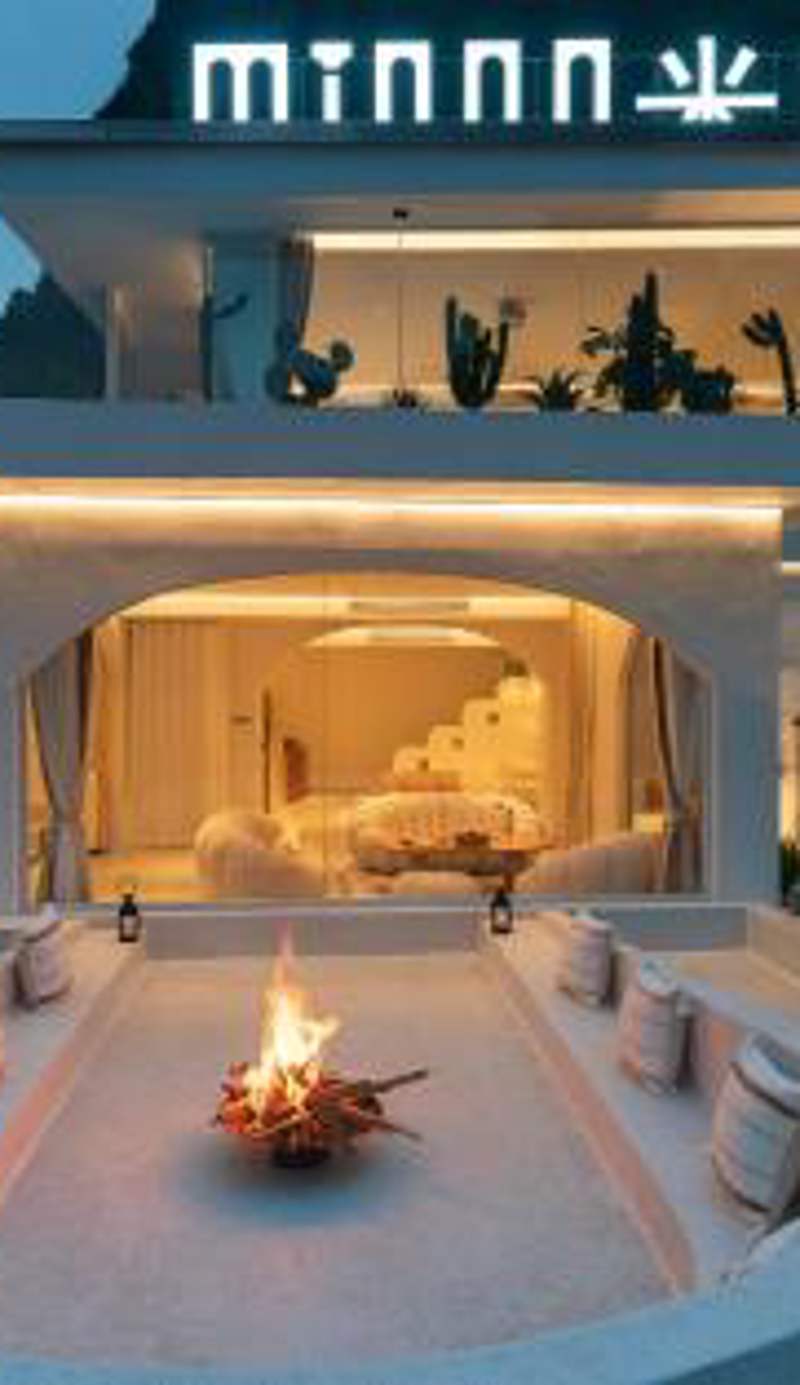 Yangshuo MINOS Hotel-Inspired by Santorini design, Entrance of Ten-Mile Gallery,Free Laundry,Itinerary Hepler,Book Tickets in Advance,E Scooter Service