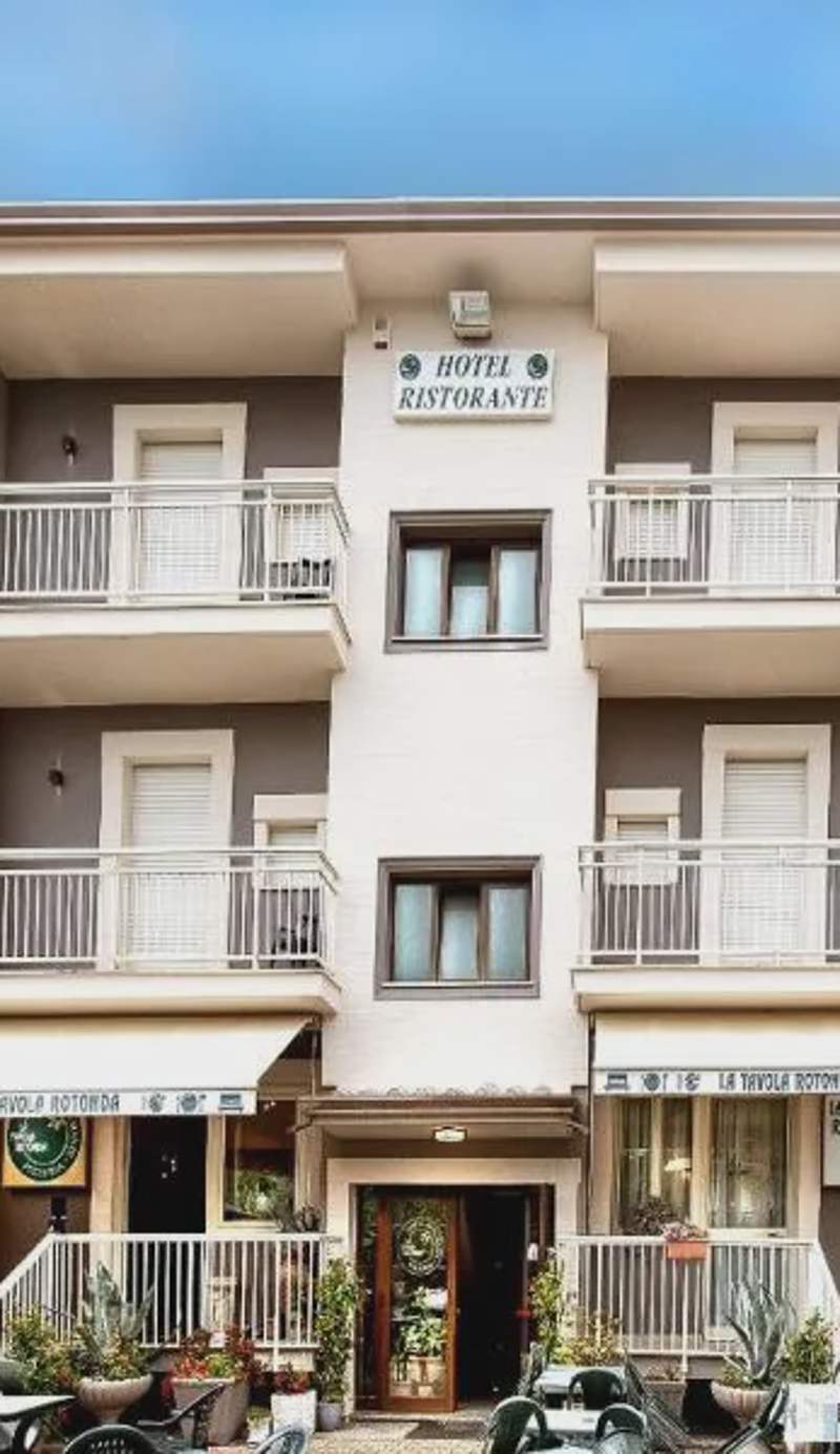 Hotel La Tavola Rotonda