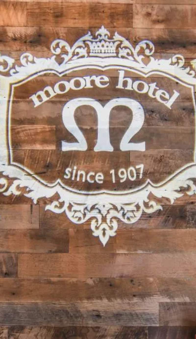 Moore Hotel