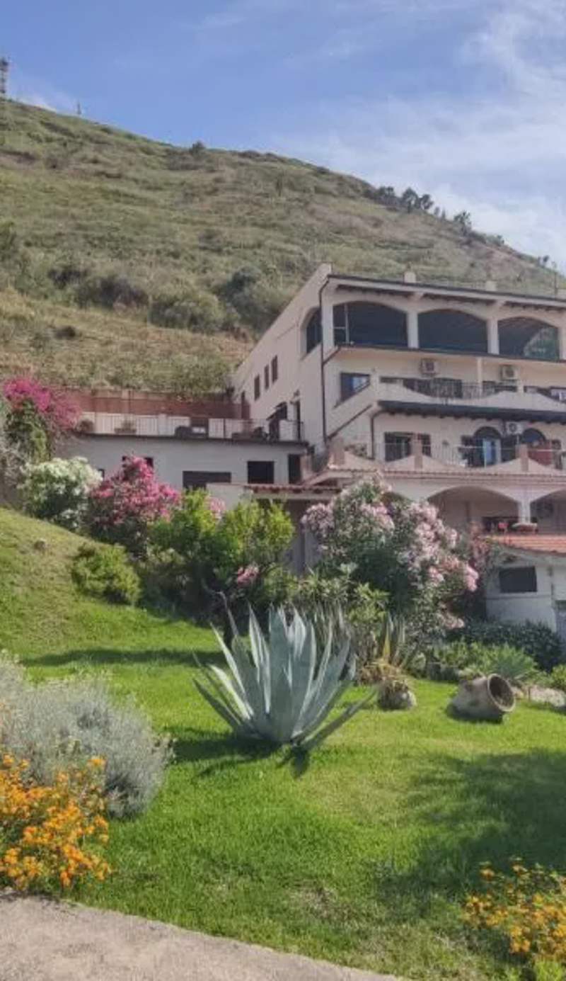 Costa Azzurra Cefalù Residence