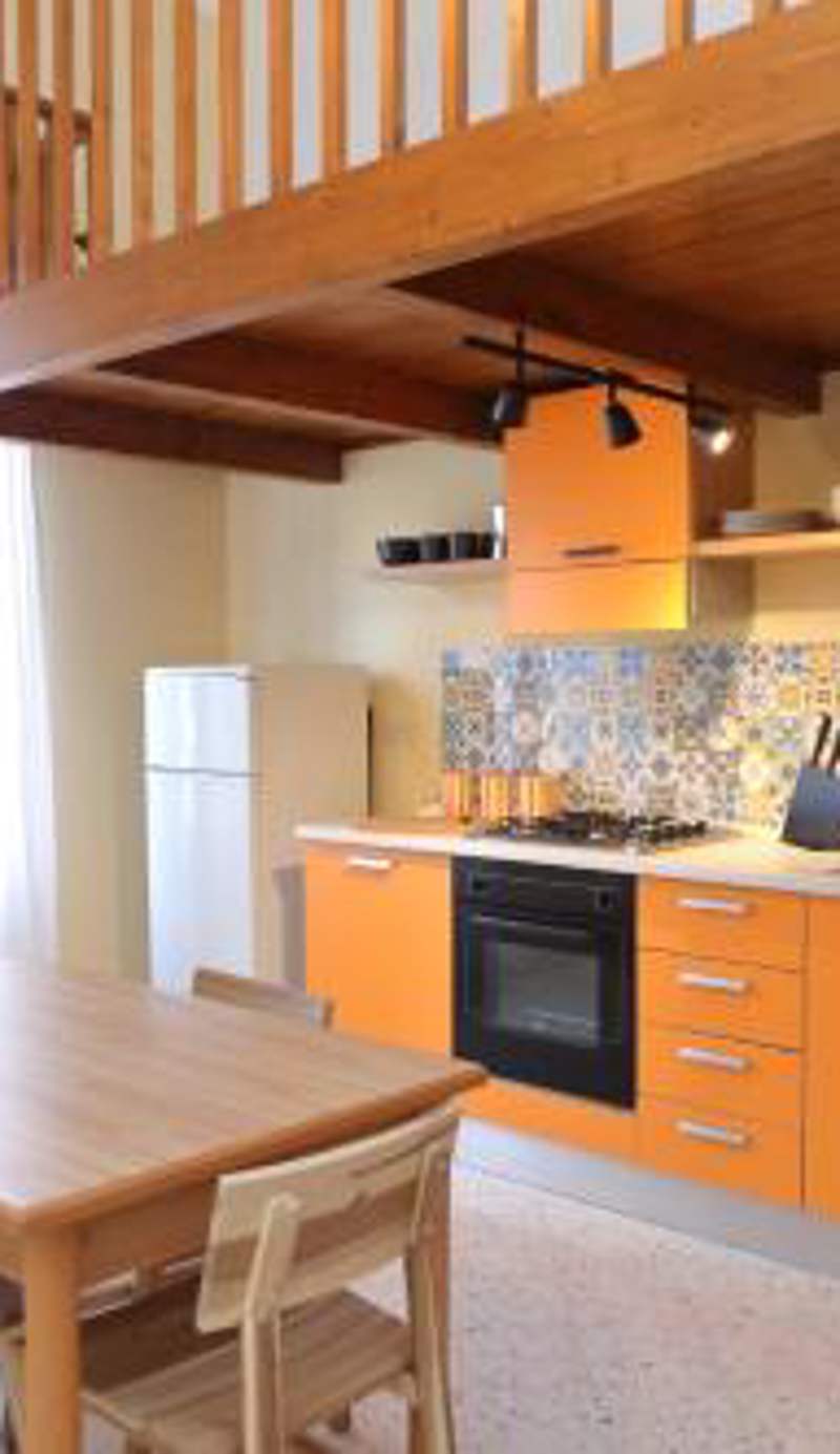 Sunny Flat - SELF Apartments