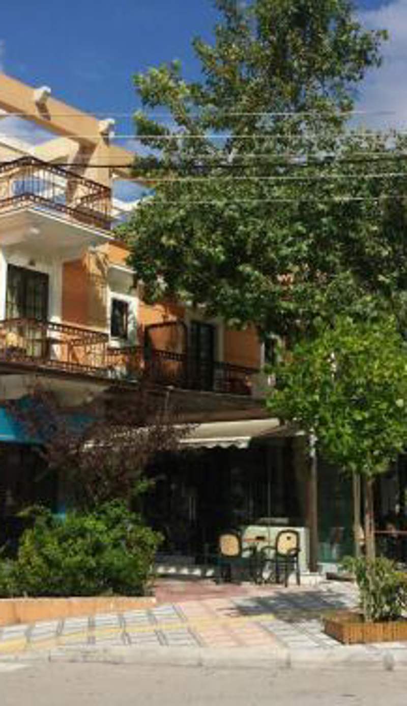 Yiannis Apartments
