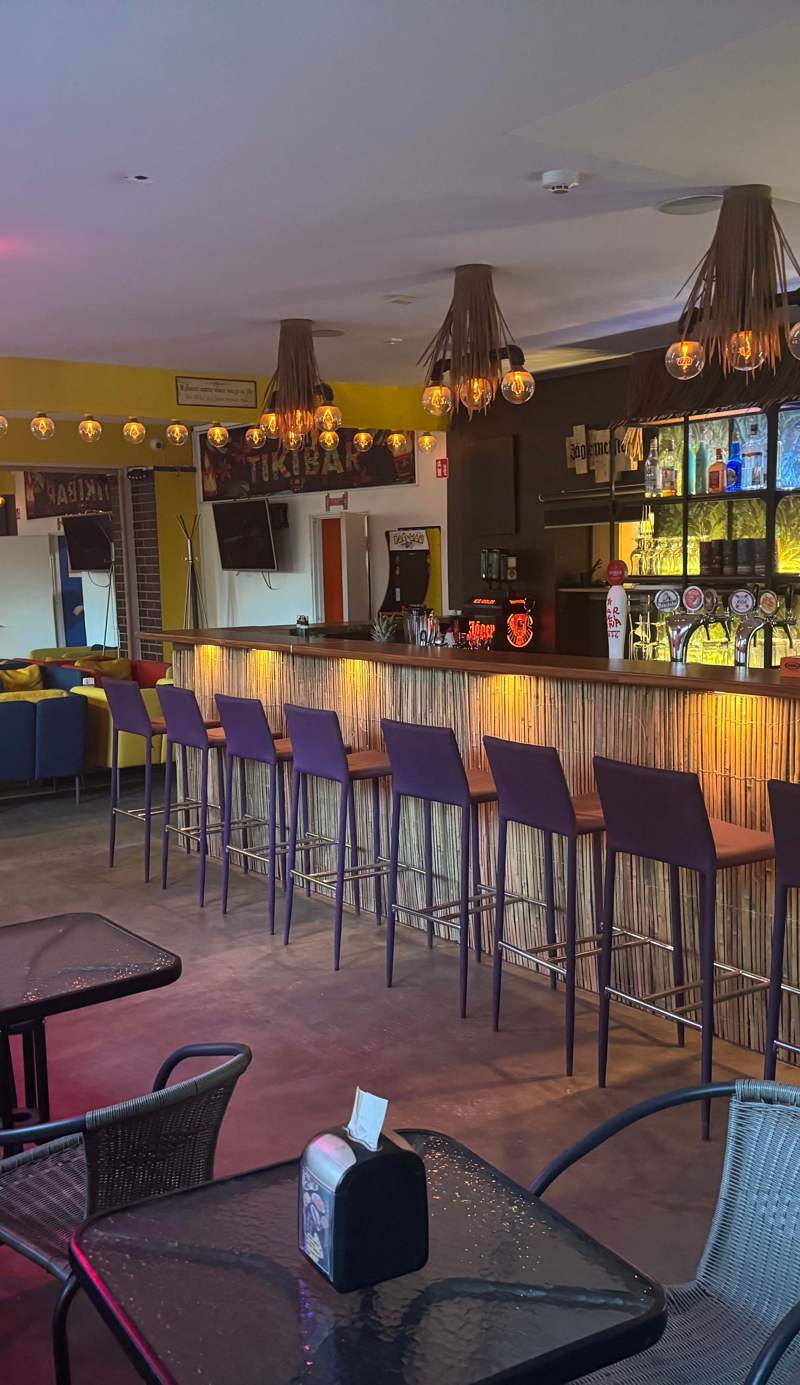 Tiki Taka Hostel & Pub