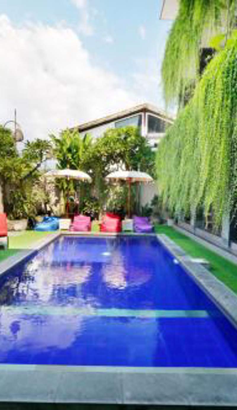 Vansari Hotel