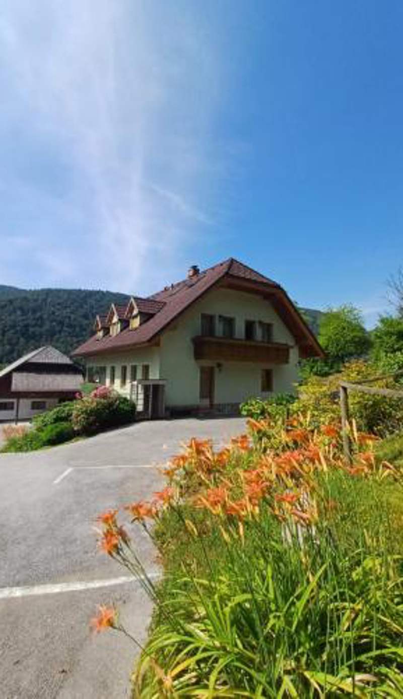 Apartmaji Hribar Pr'Ostank