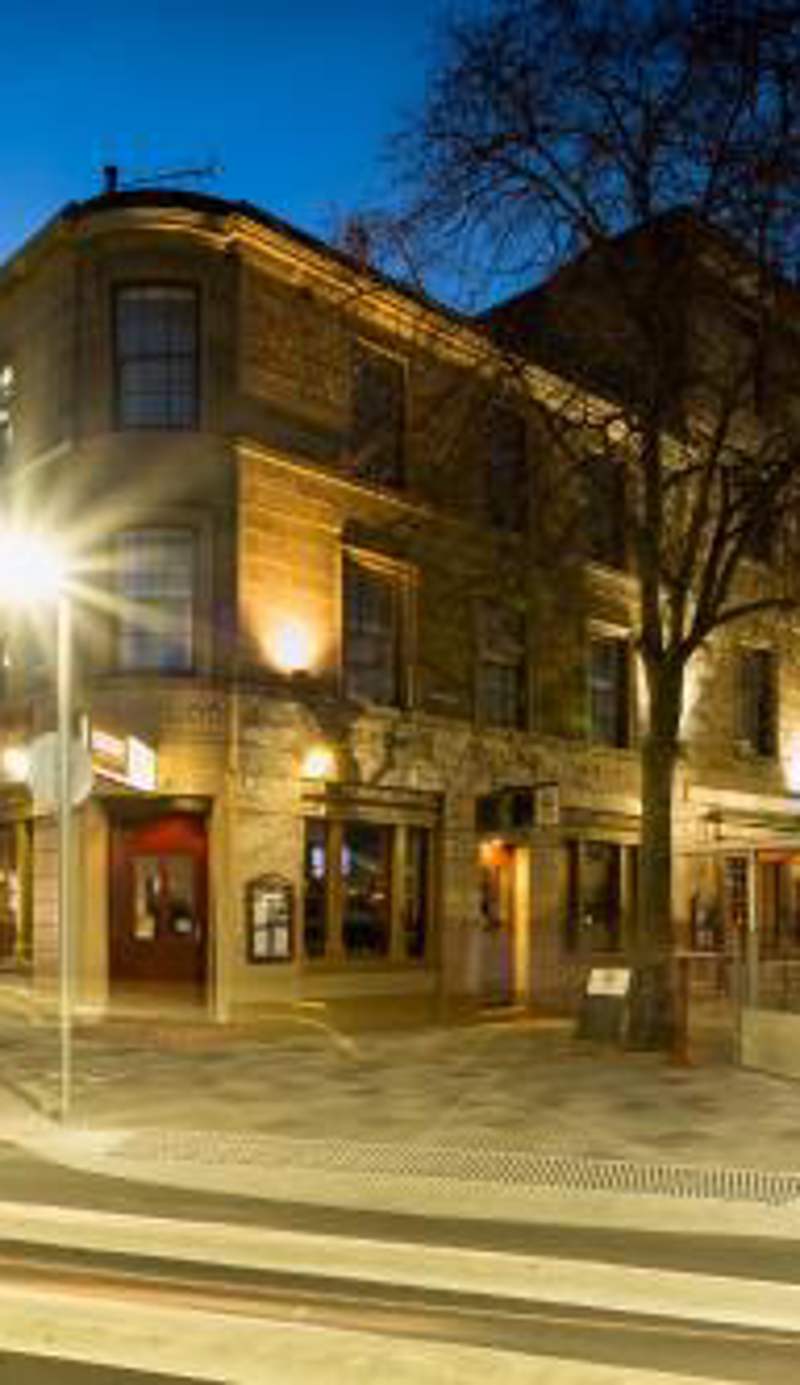 Customs House Hotel