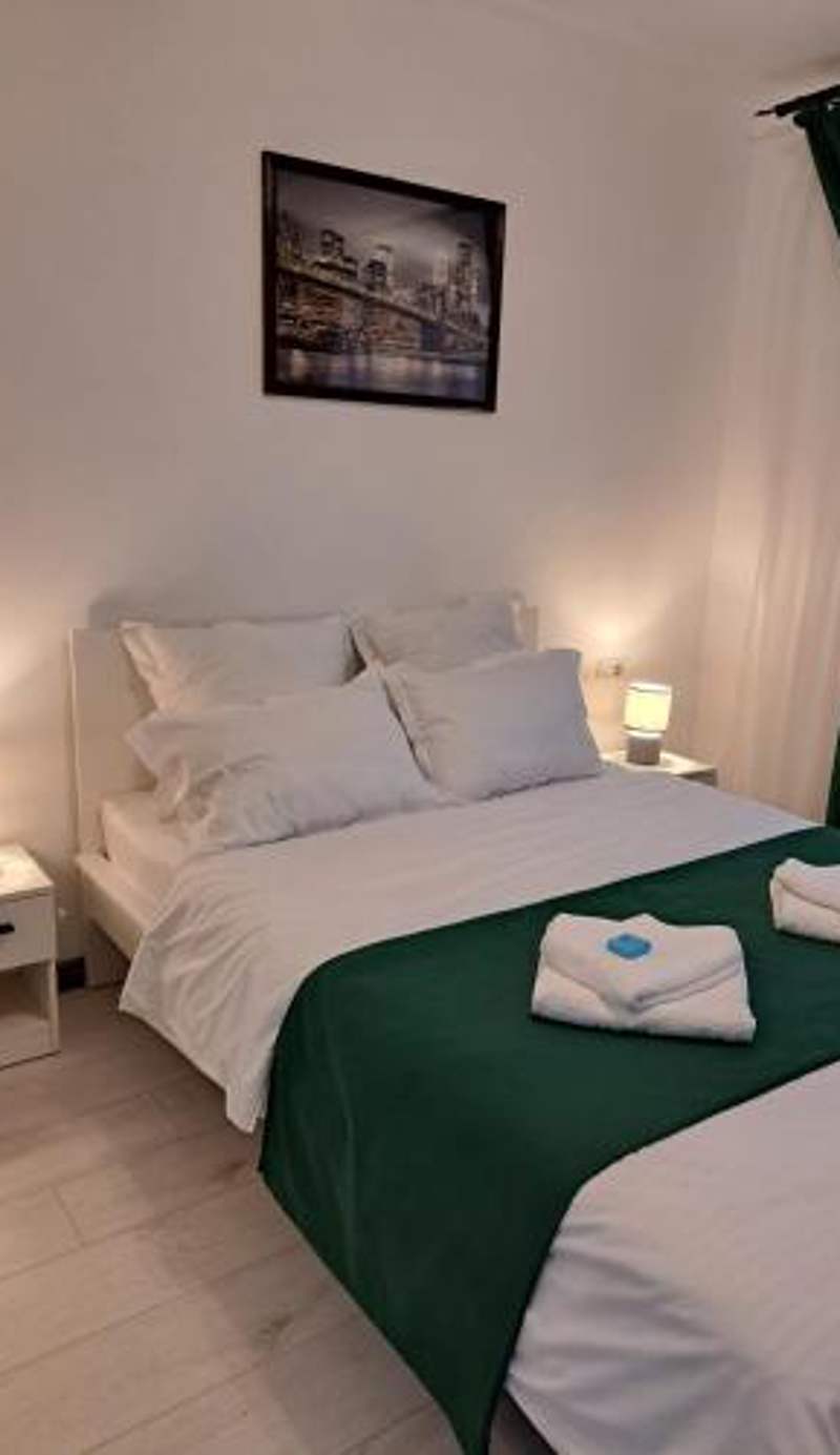 Mia Apartments