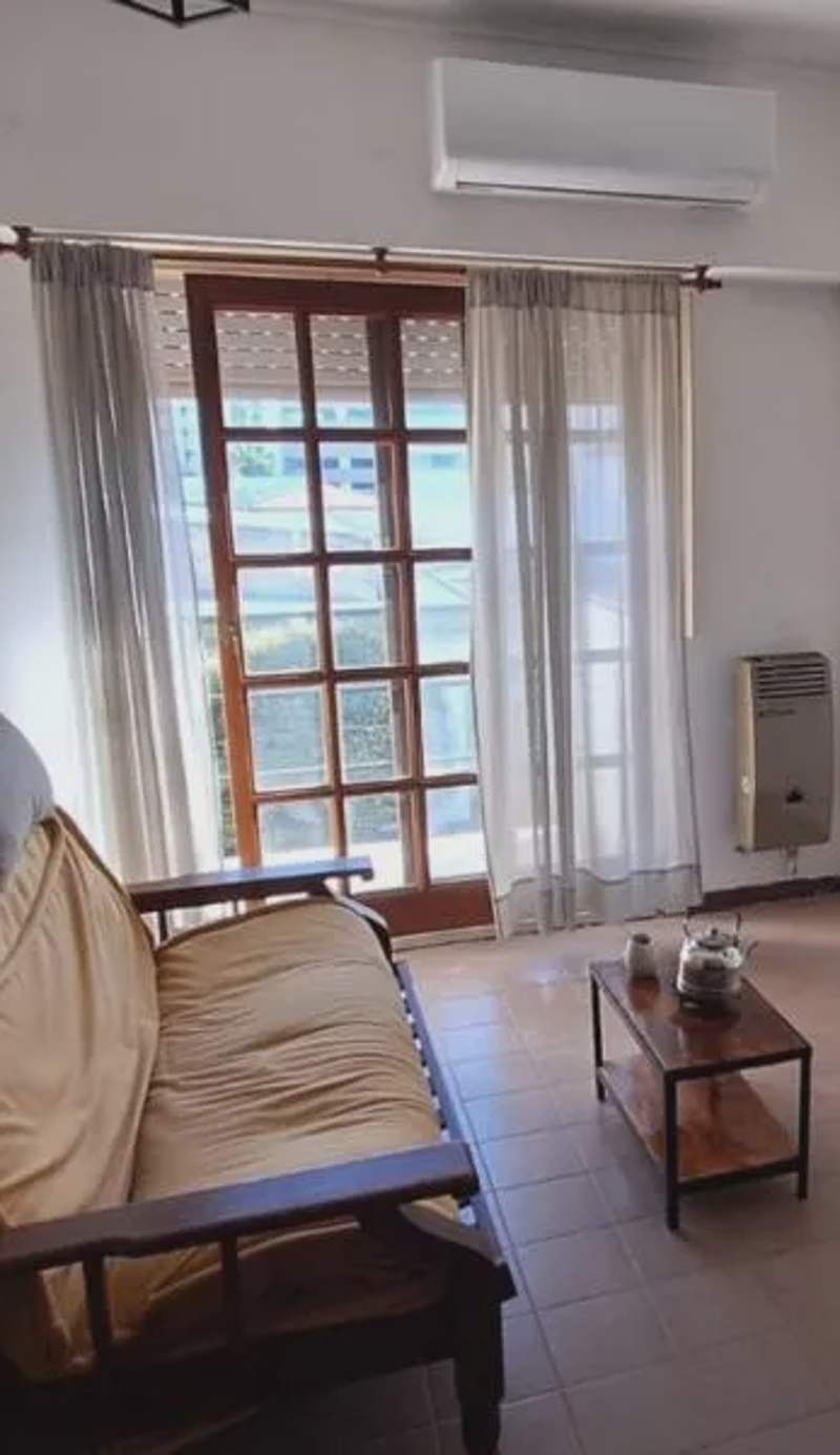 Departamento calle 11, excelente ubicación céntrica
