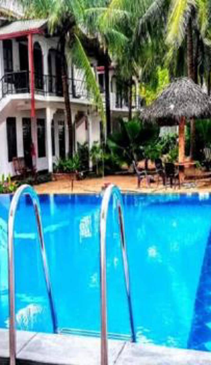 Crescent Sea Resort