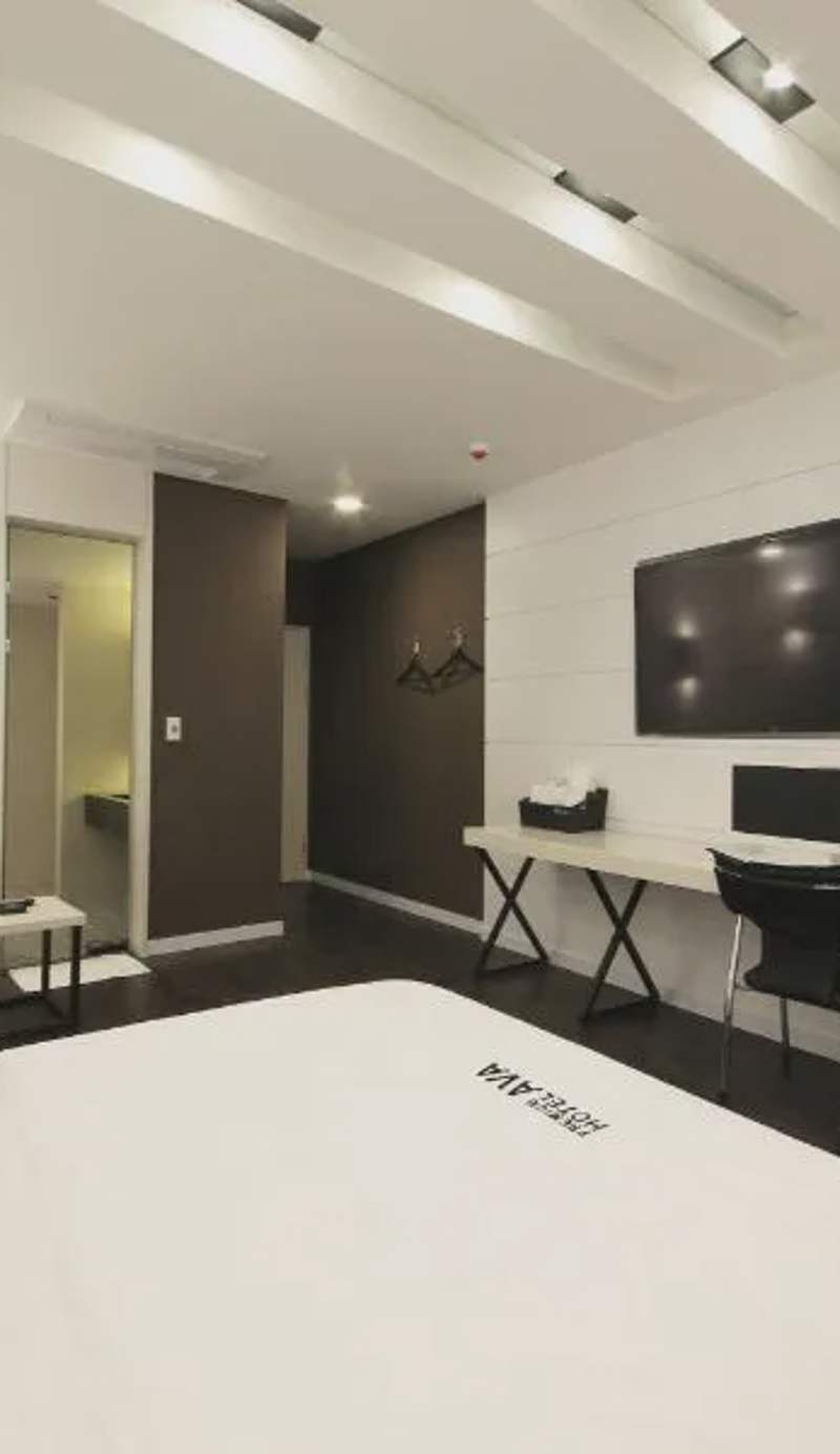 Premium Ava Hotel