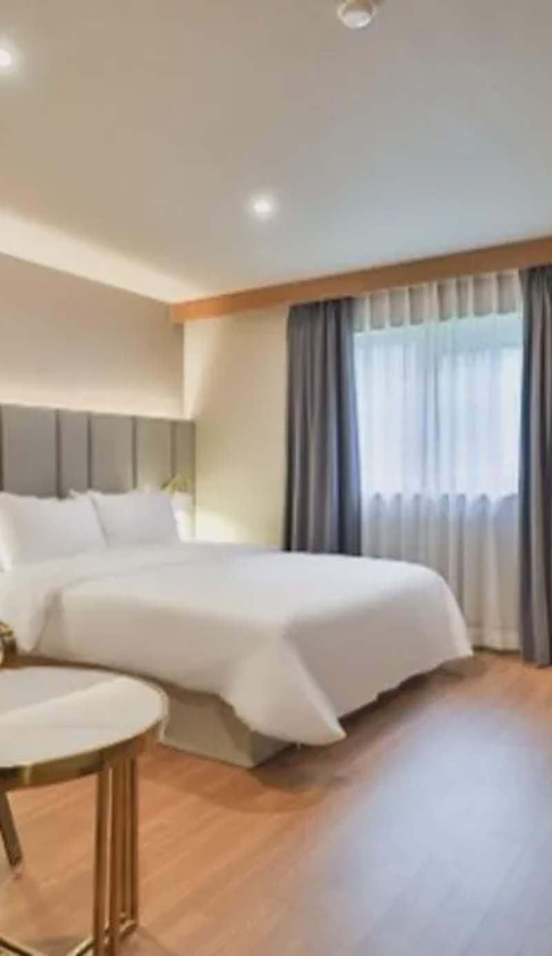 Deokcheon Den Basta Hotel