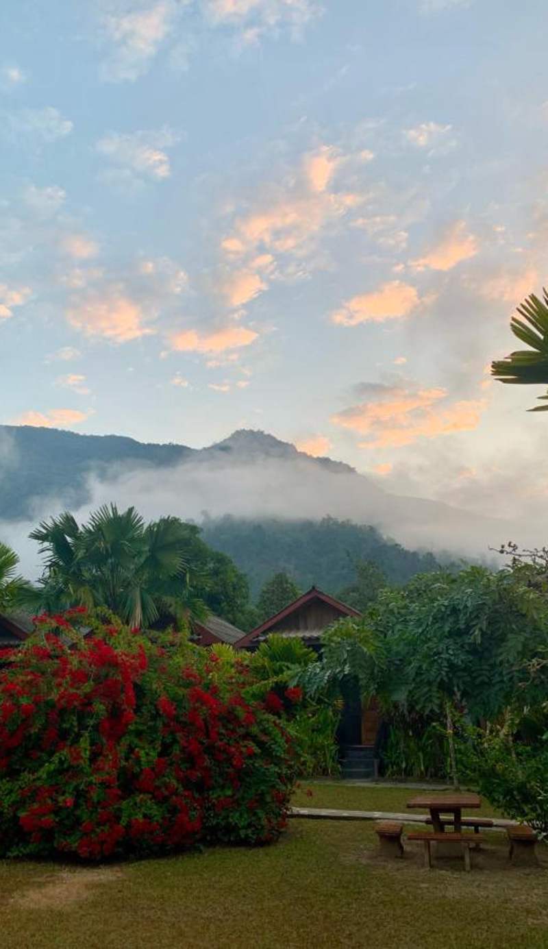 Lattanavongsa guesthouse and Bungalows