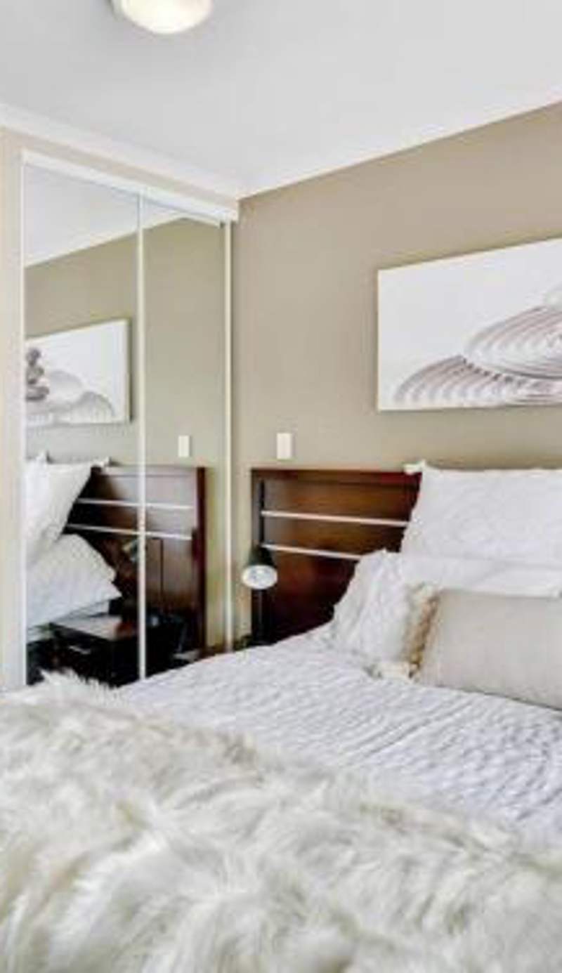 Convenient One-Bedroom Apartment