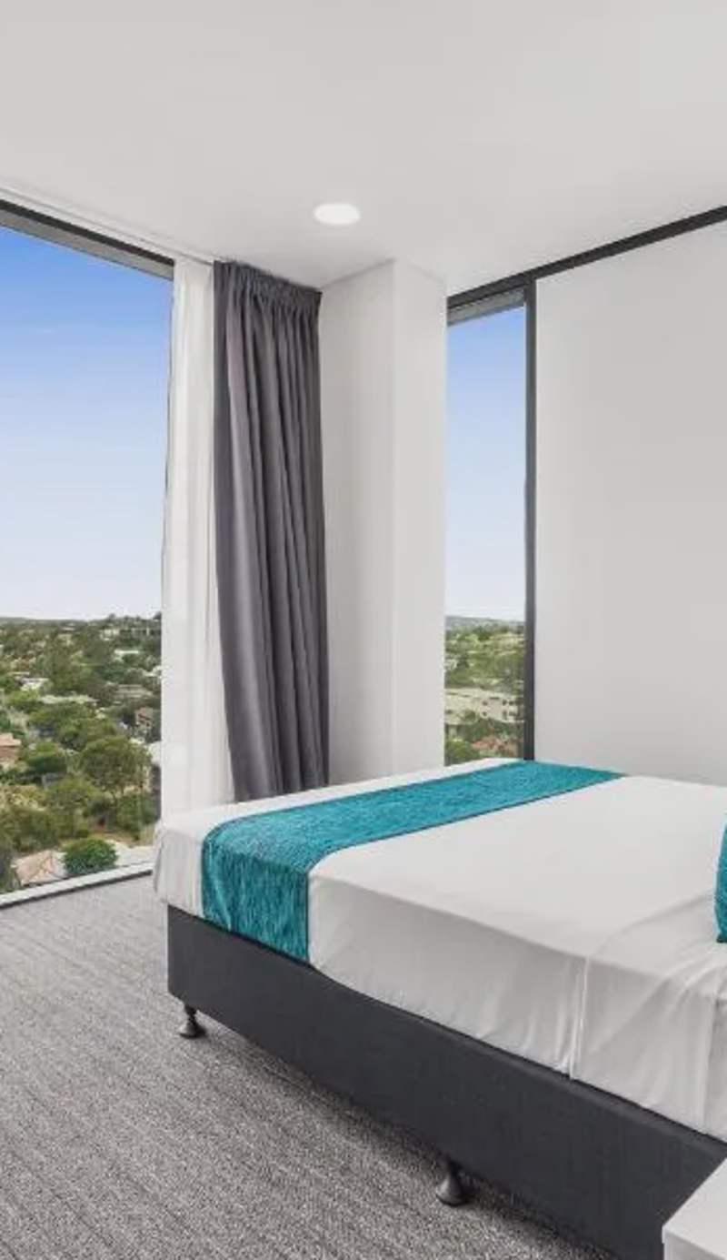 Essence Suites Taringa