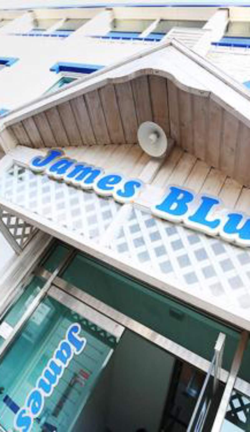 James Blue Hostel