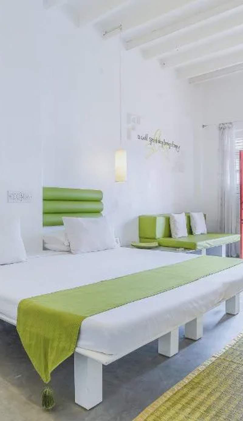 Itsy Hotels Red Lotus Heritage, Promenade Beach
