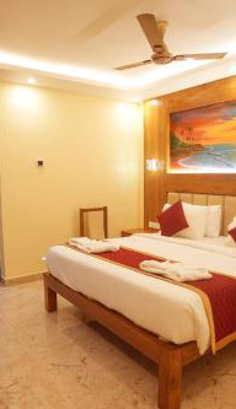 Le Kumar Residency