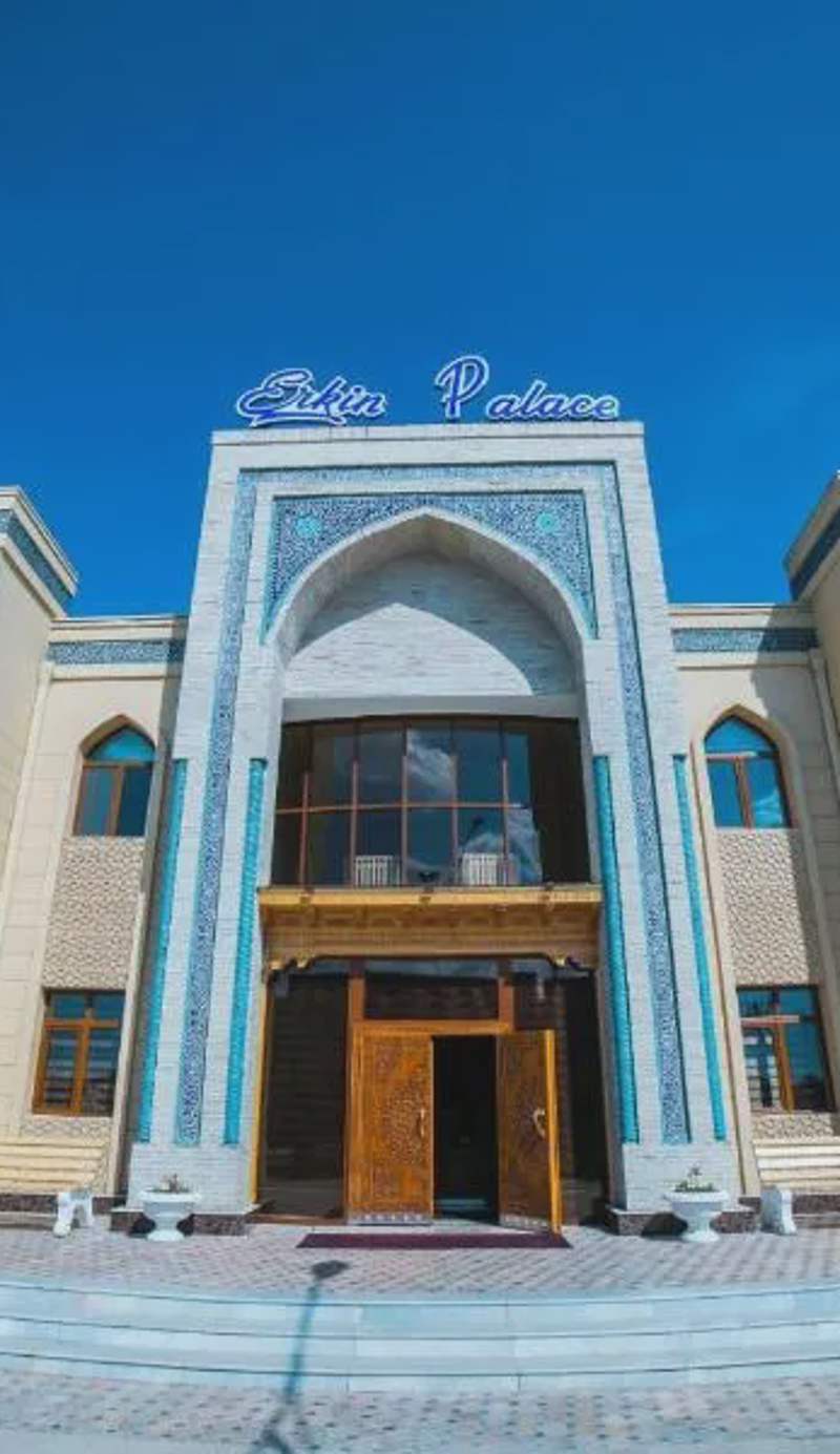Erkin Palace Hotel
