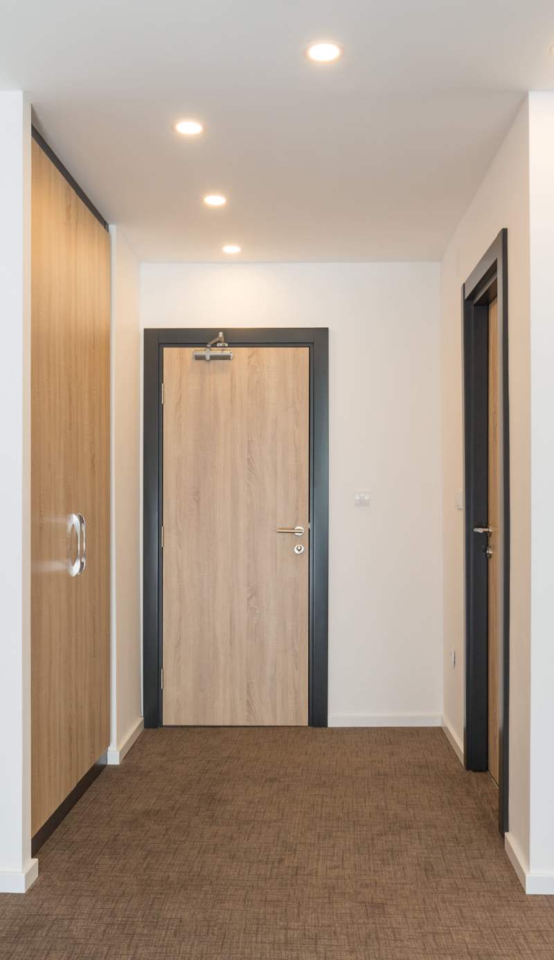 Premium Crown Suites