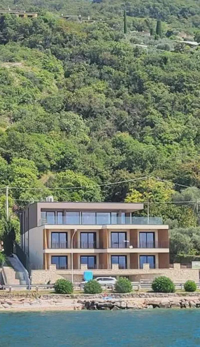 Attilio High Living Suites - Adults Only