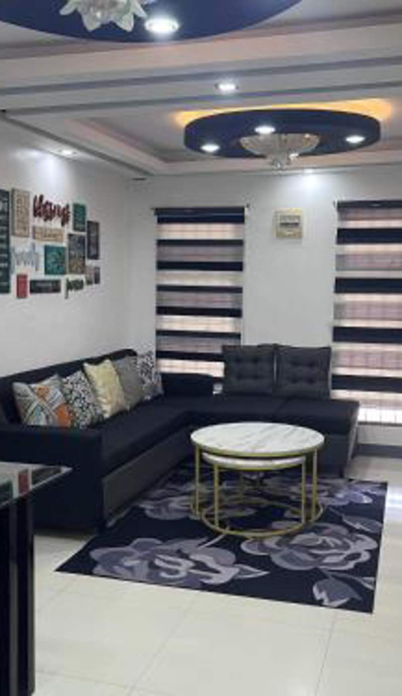 D Chambers Townhouse in Deca-Clark Residences