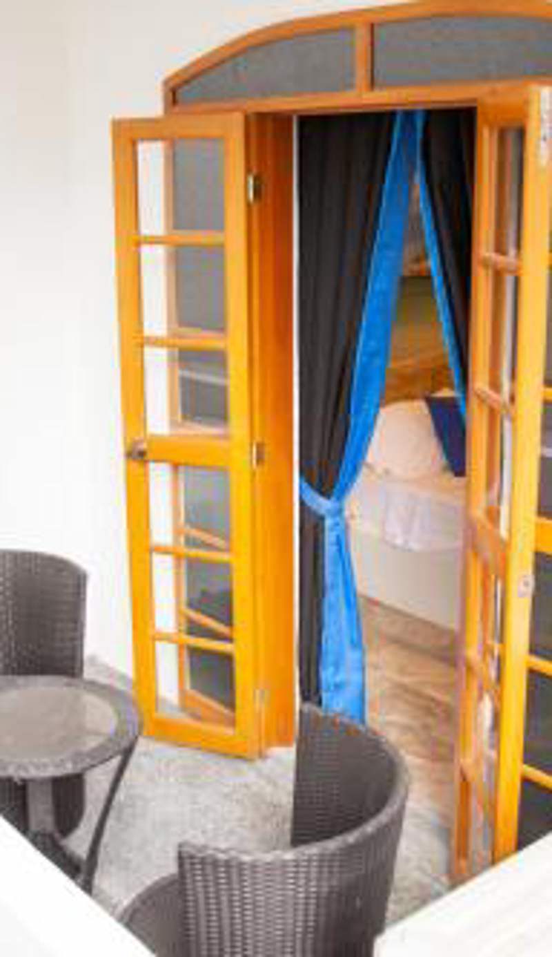 Clarkton Hotel Apartment