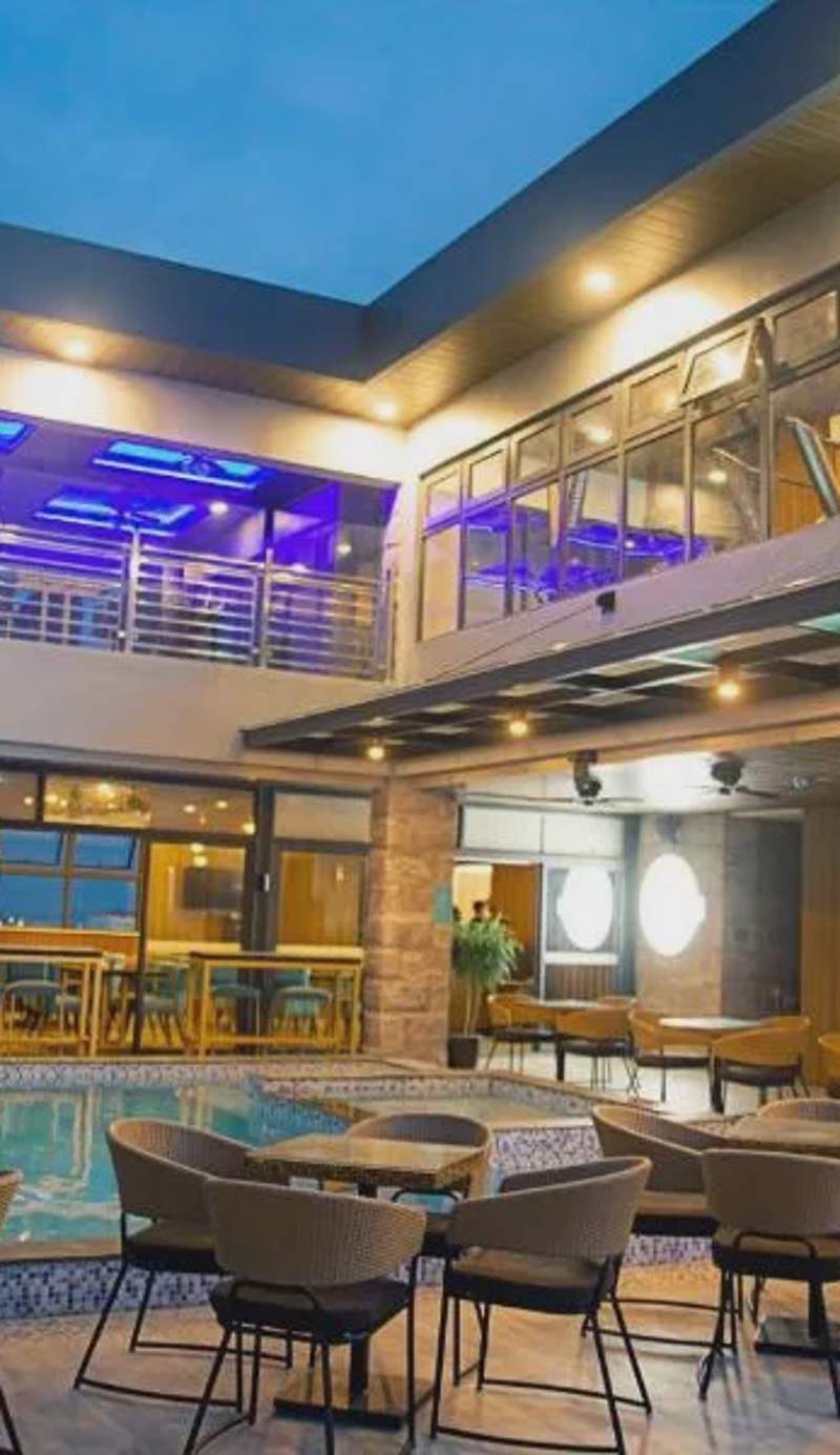 El Vistra Hotel Angeles