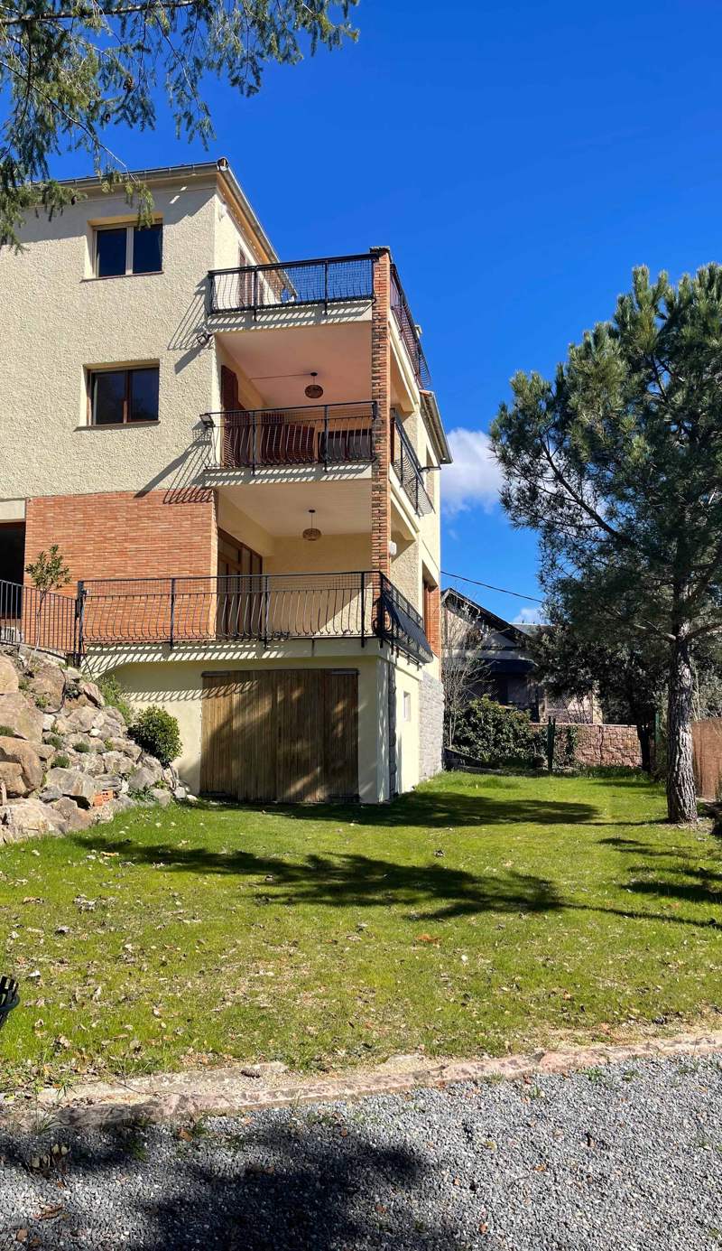 Cubez Hostal Viladrau