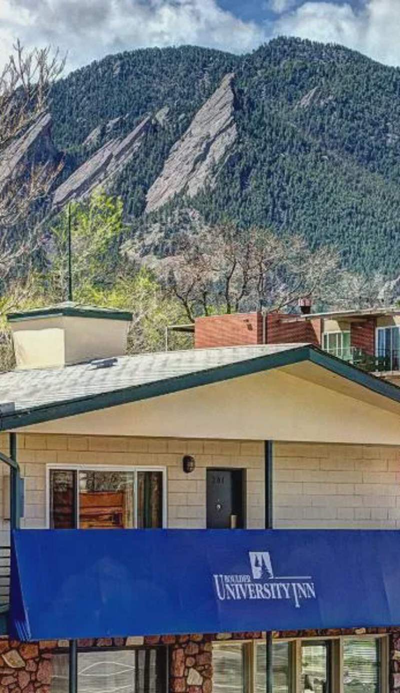 Boulder University Inn
