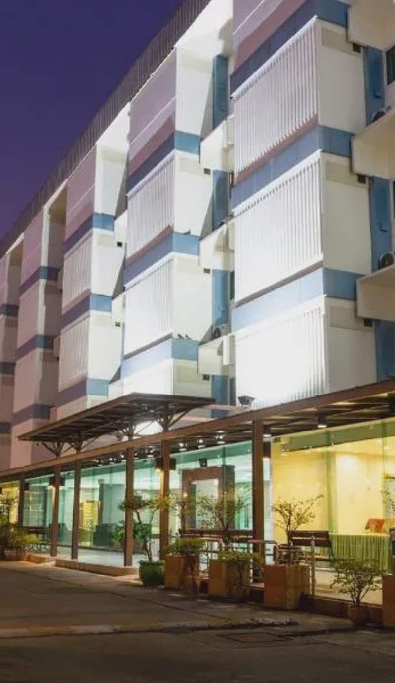 Mayflower Grand Hotel Korat