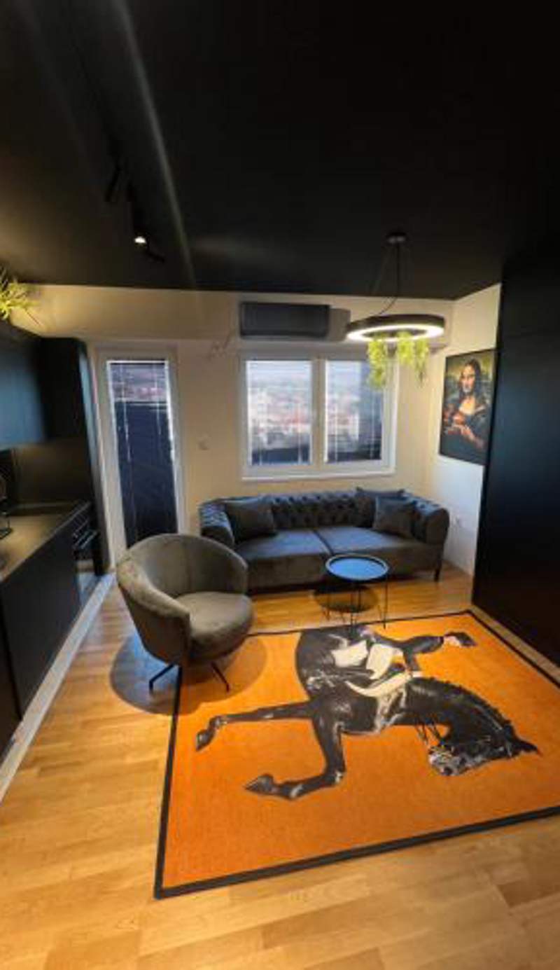 Demo Apartments Black II