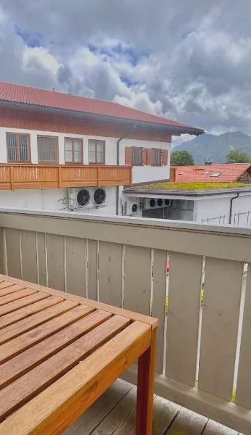 Ferienwohnung "Aschbergblick" - Edel Wohnen im Ortskern Schliersee