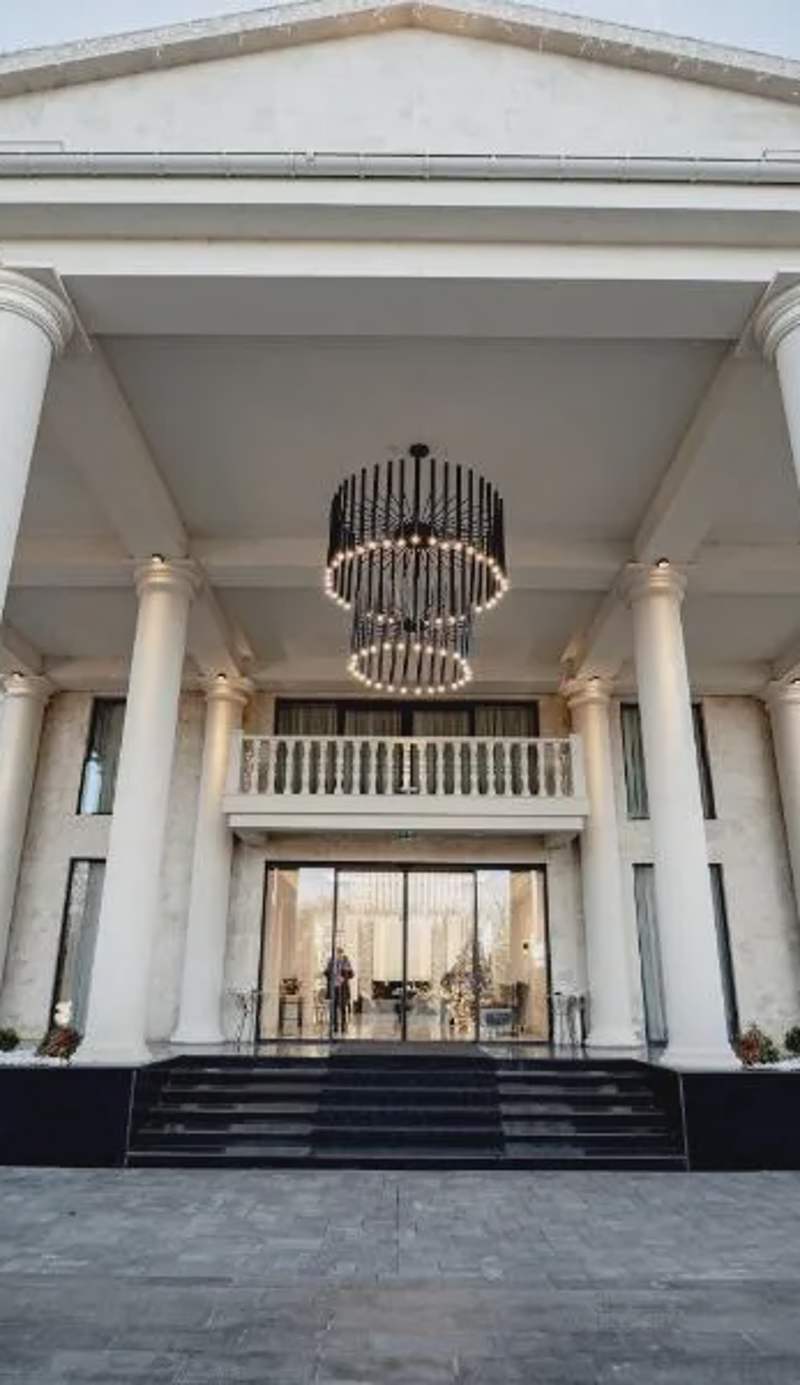 Hotel Caprice